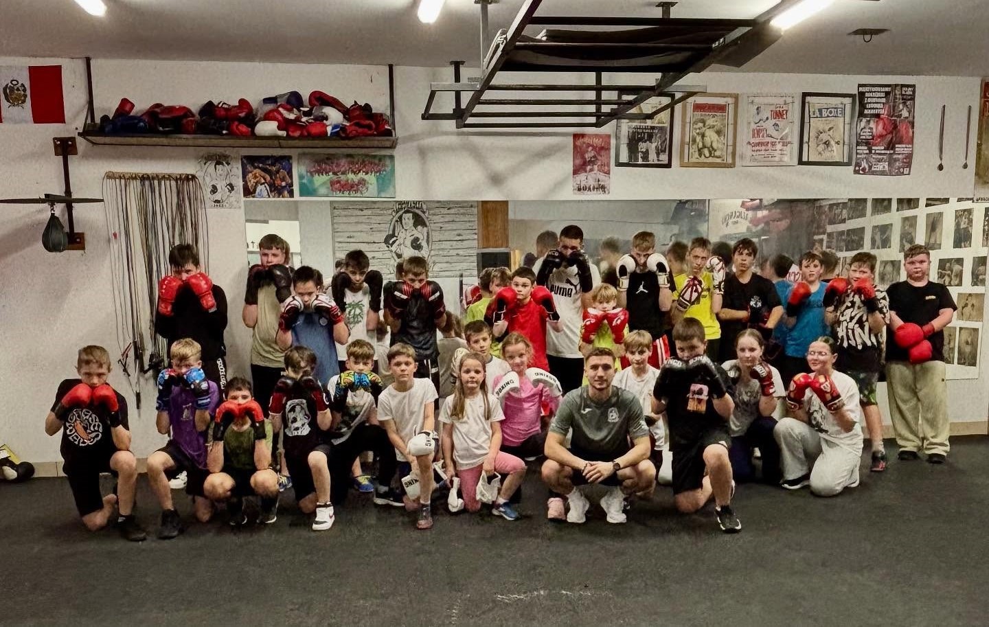 Aligancki_Boks grupa dzieci młodzież.jpg (353 KB)