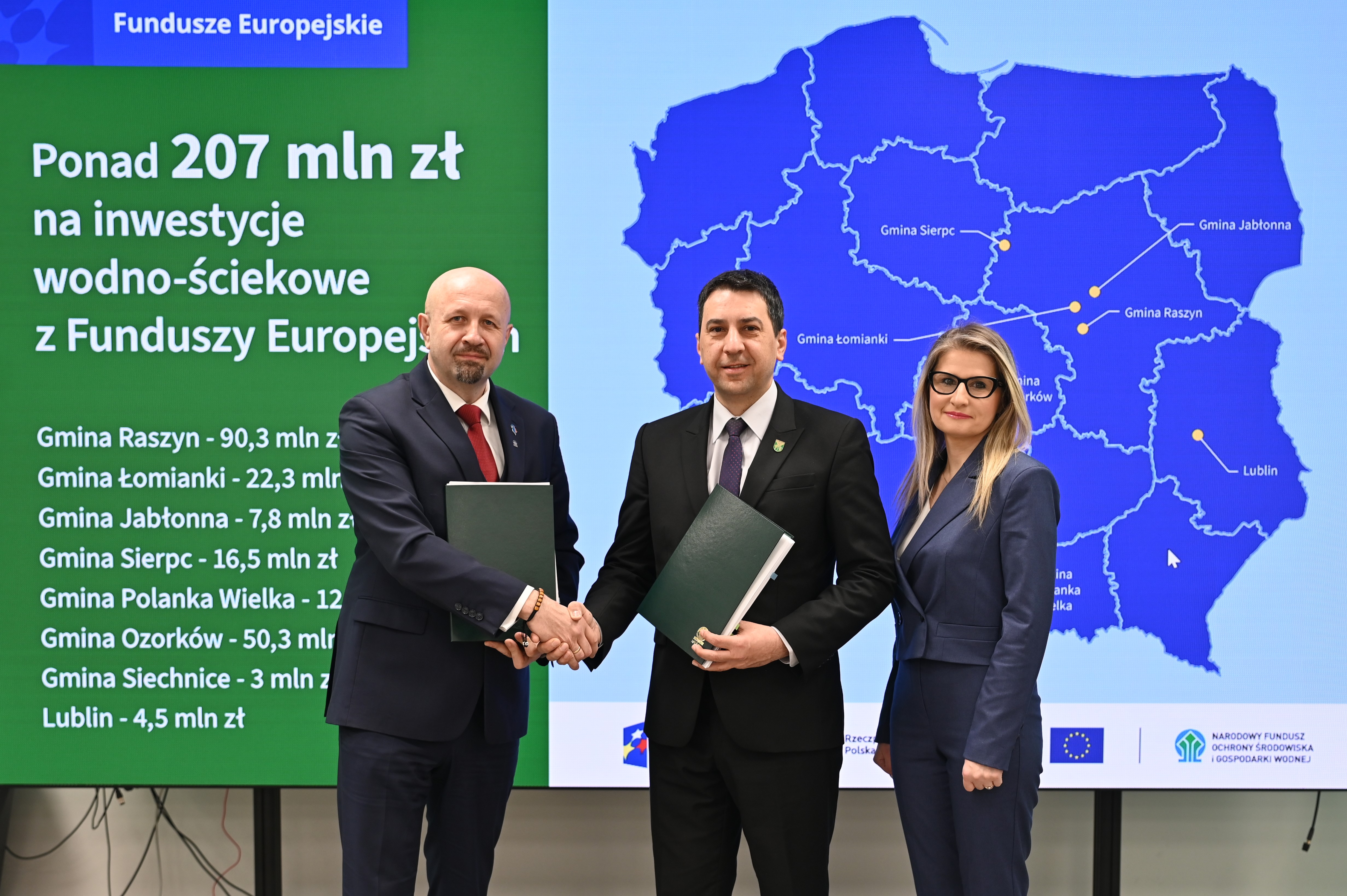 f79fb0d5-06af-4cda-b4e9-831fe1c64f8d.jpg (2.50 MB)